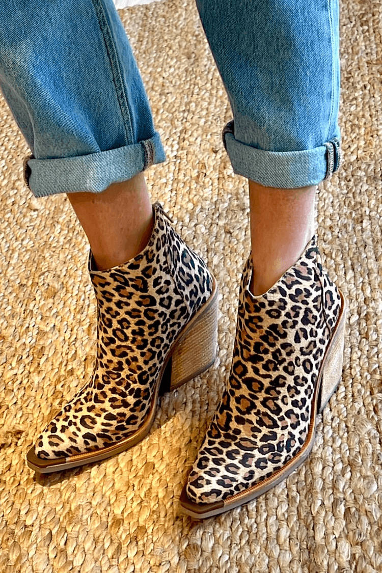 Leopard / 11 US | 42 EU