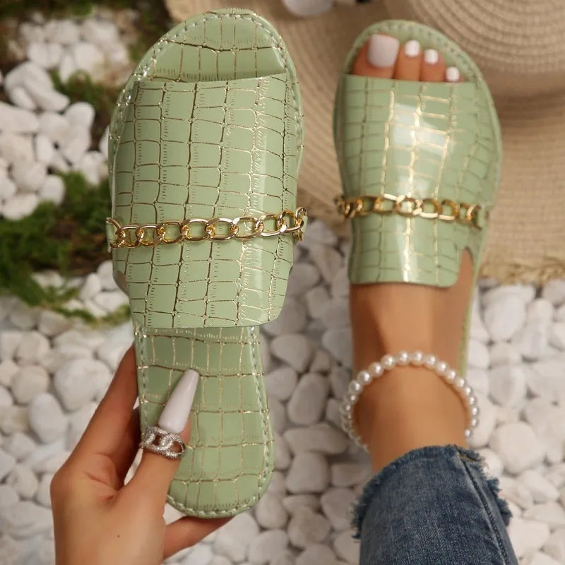 Light green / 9